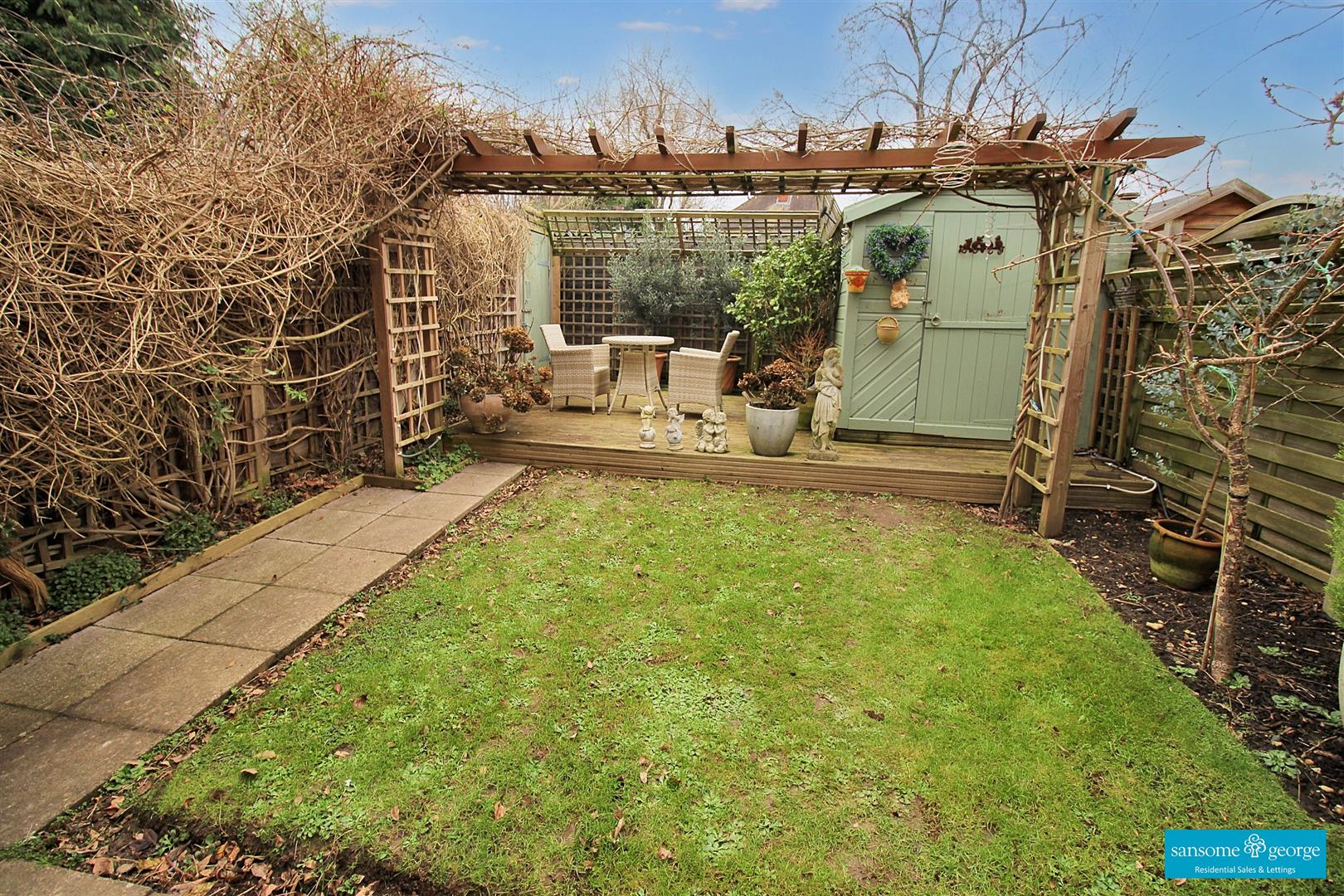 Barclay Road, Calcot